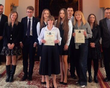 e73838b0-120e-4599-9fb7-643e1ae98857